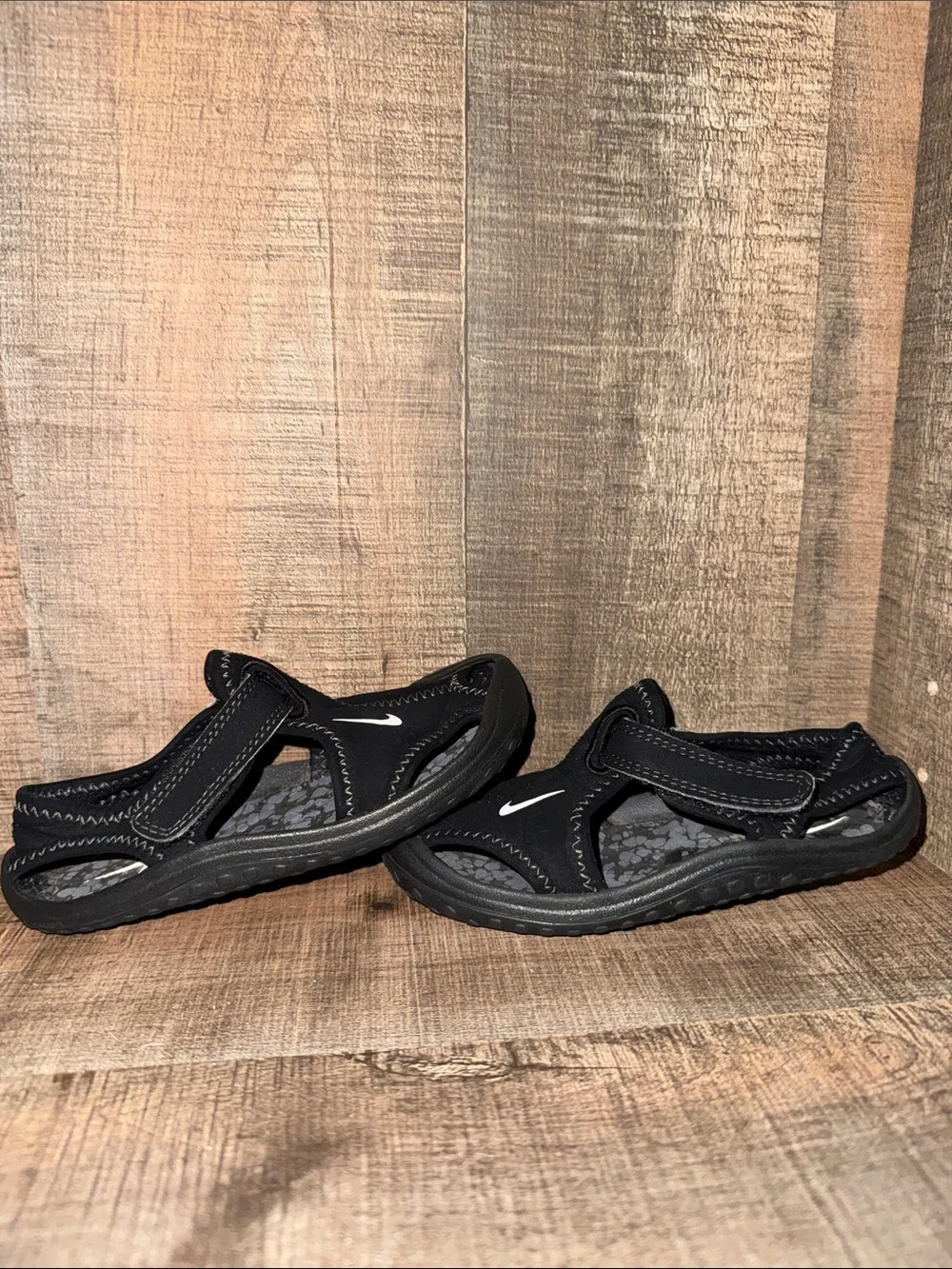 Nike Black Kids' Hook-and-Loop Sport Sandals
